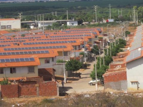 Energia solar se expande no Brasil apesar da pandemia